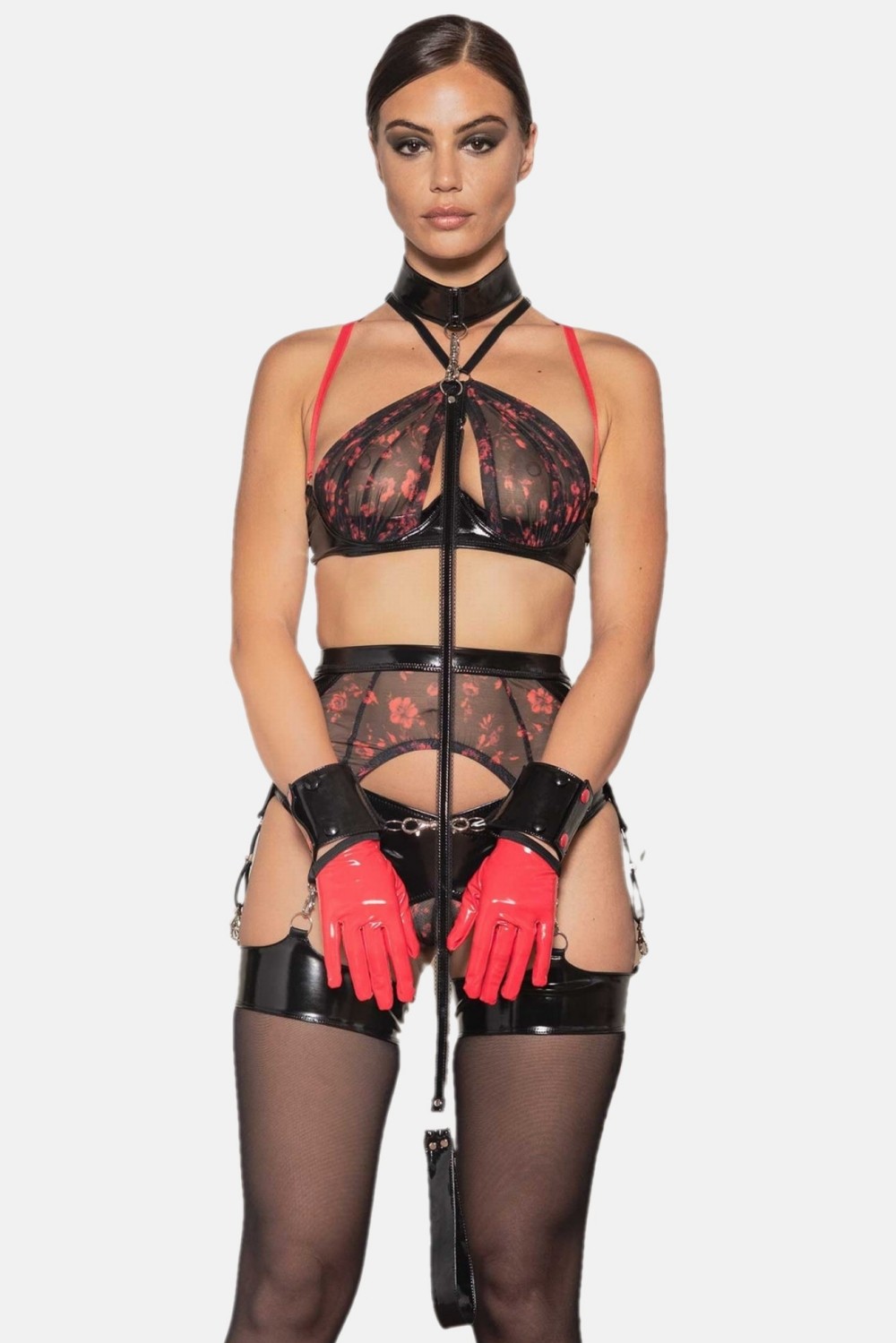 https://maisoncatanzaro.com/14360/blake-top-harness.jpg