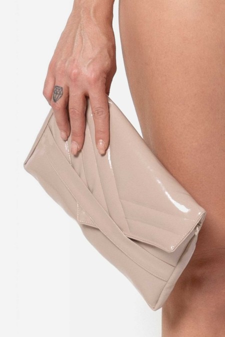 Oria, nude vinyl handbag - Patrice Catanzaro Official Website