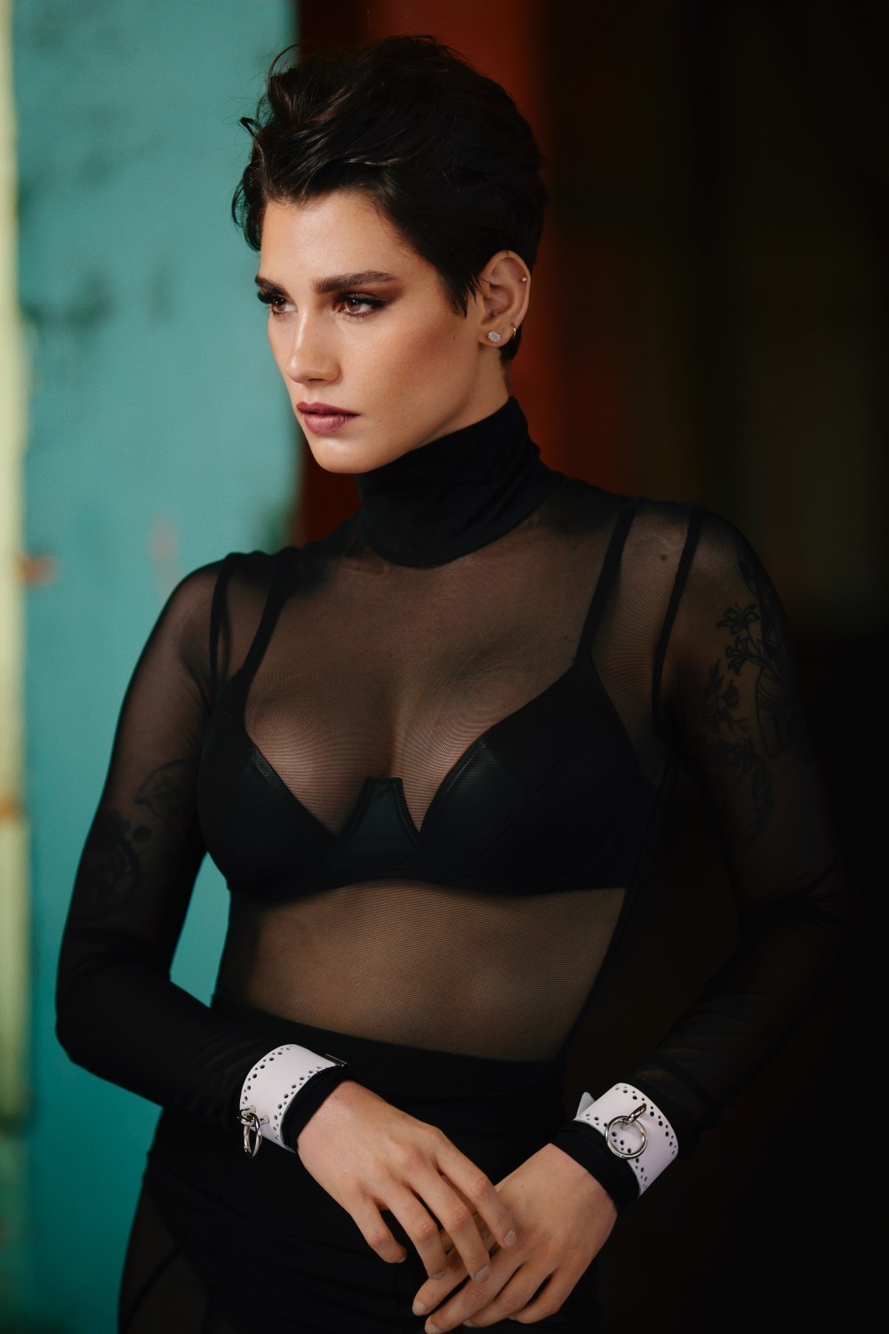 Atmosphere, body negro malla sexy - Patrice Catanzaro Página Oficial