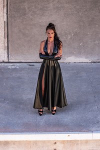Lilith, robe longue vinyle mat noir - Patrice Catanzaro Site Officiel