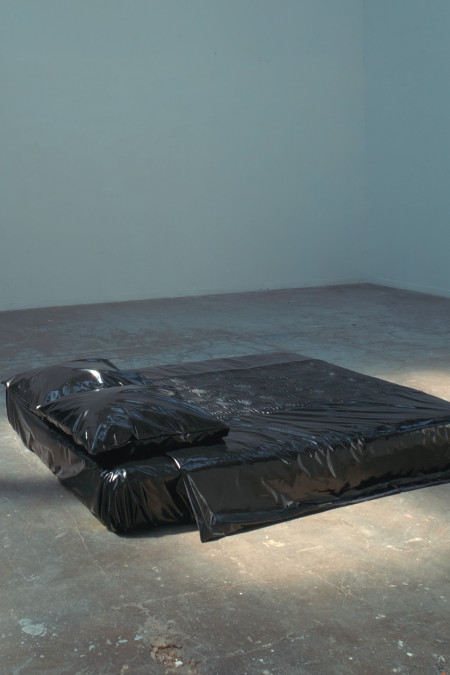 Black vinyl bed linen - Patrice Catanzaro Official Website