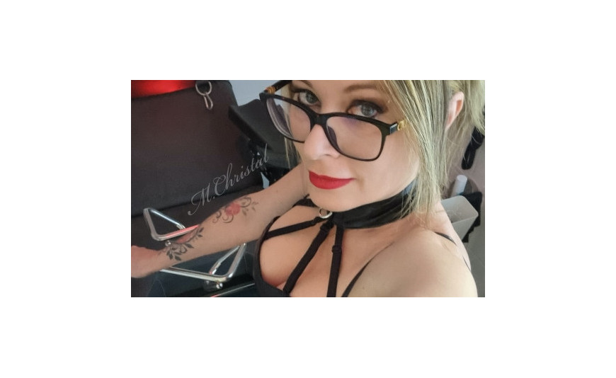 Maîtresse Christal